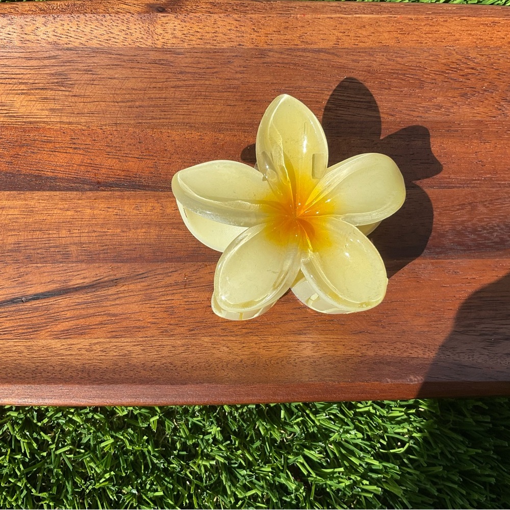Yellow flower hair clip